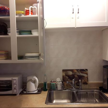 Three Bedroom Holiday Apartment Longueuil Zewnętrze zdjęcie