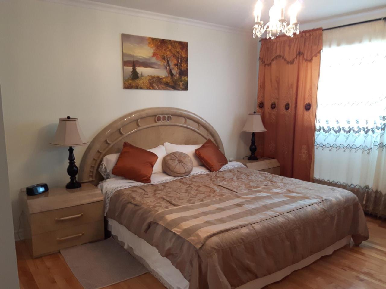 Three Bedroom Holiday Apartment Longueuil Zewnętrze zdjęcie