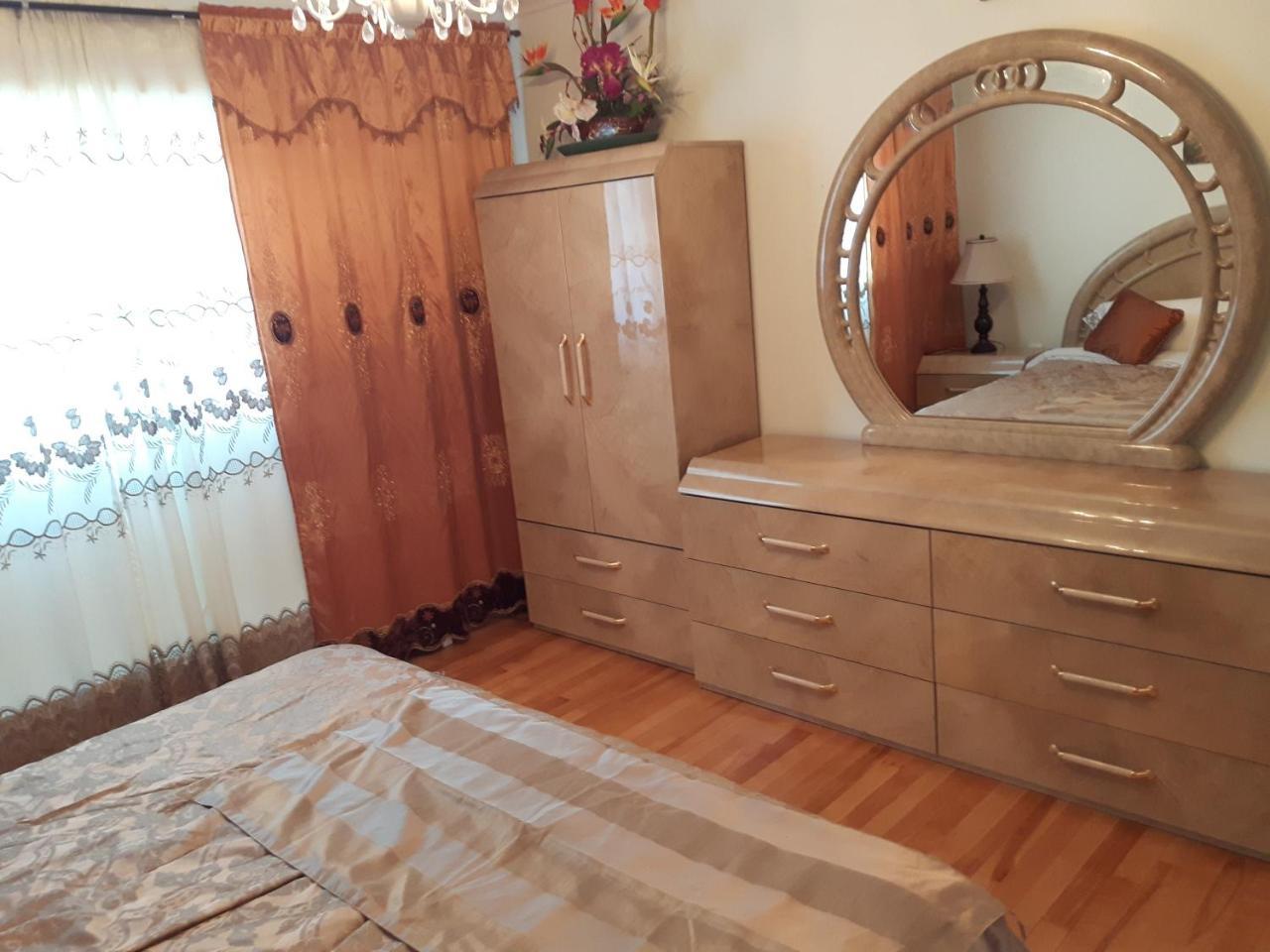 Three Bedroom Holiday Apartment Longueuil Zewnętrze zdjęcie