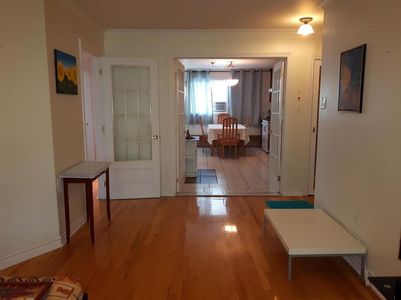 Three Bedroom Holiday Apartment Longueuil Zewnętrze zdjęcie